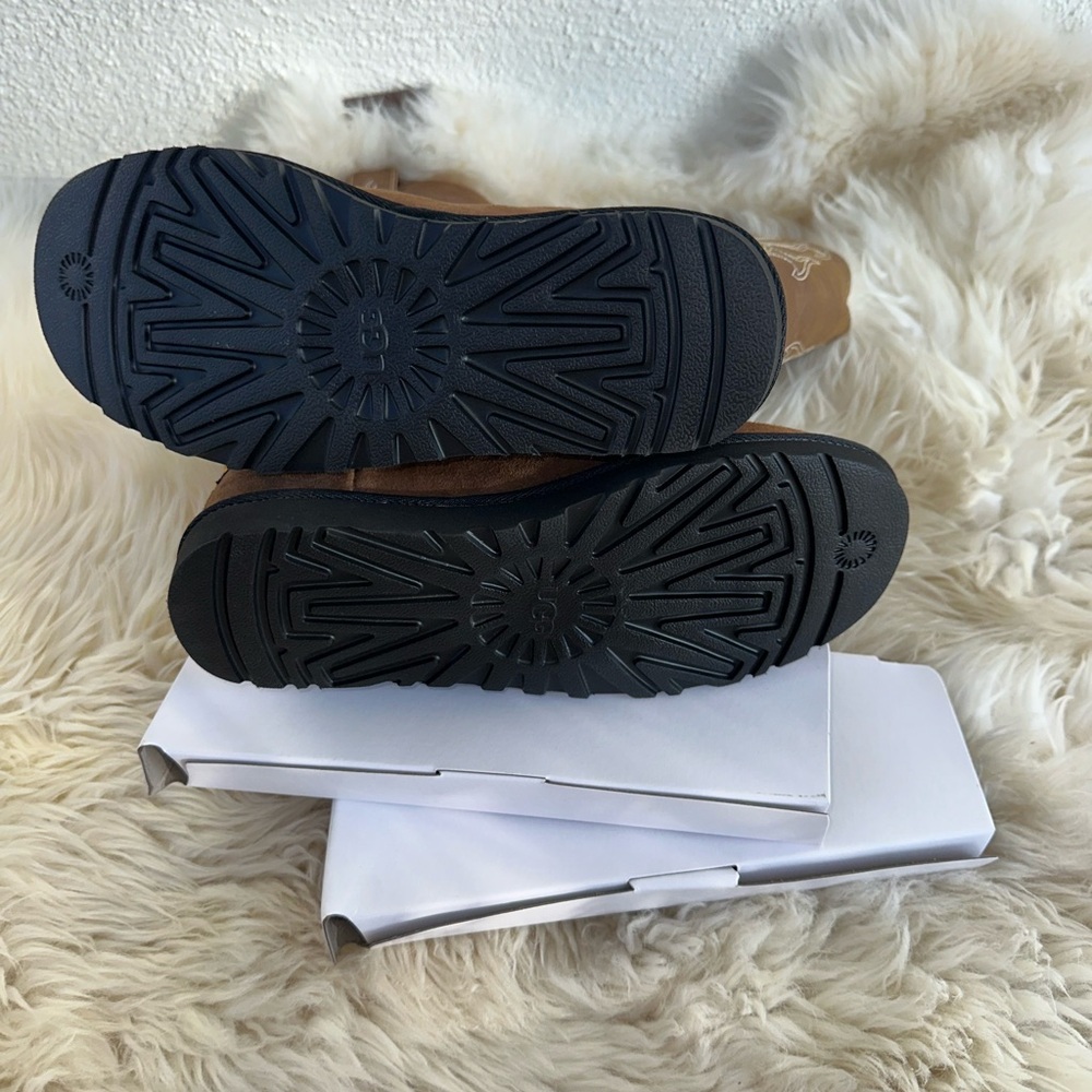 UGG X Gallery Dept Western Style Boot Women’s 7 New Without Box - Picture 9 of 10